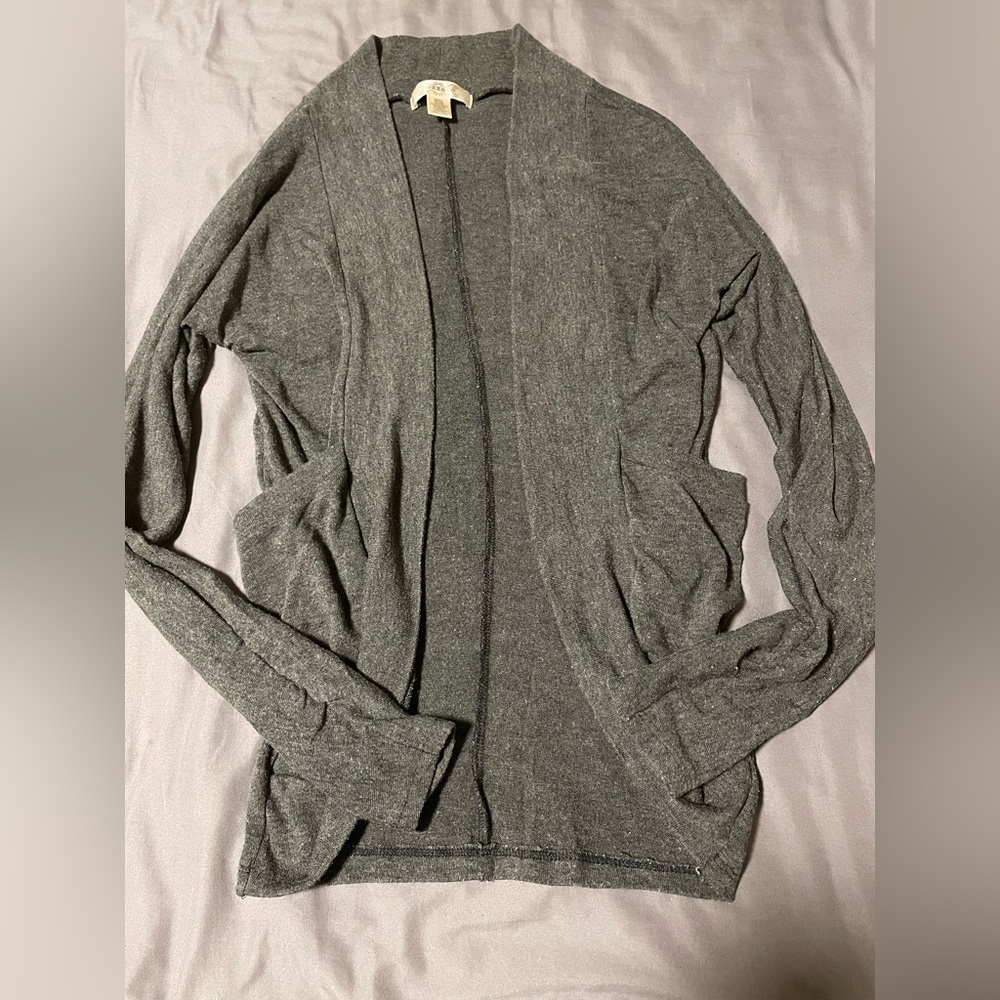 Lightweight Gray Caridigan